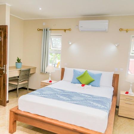 Jonc D'Or Villa Self Catering Isola di Isola di La Digue Esterno foto